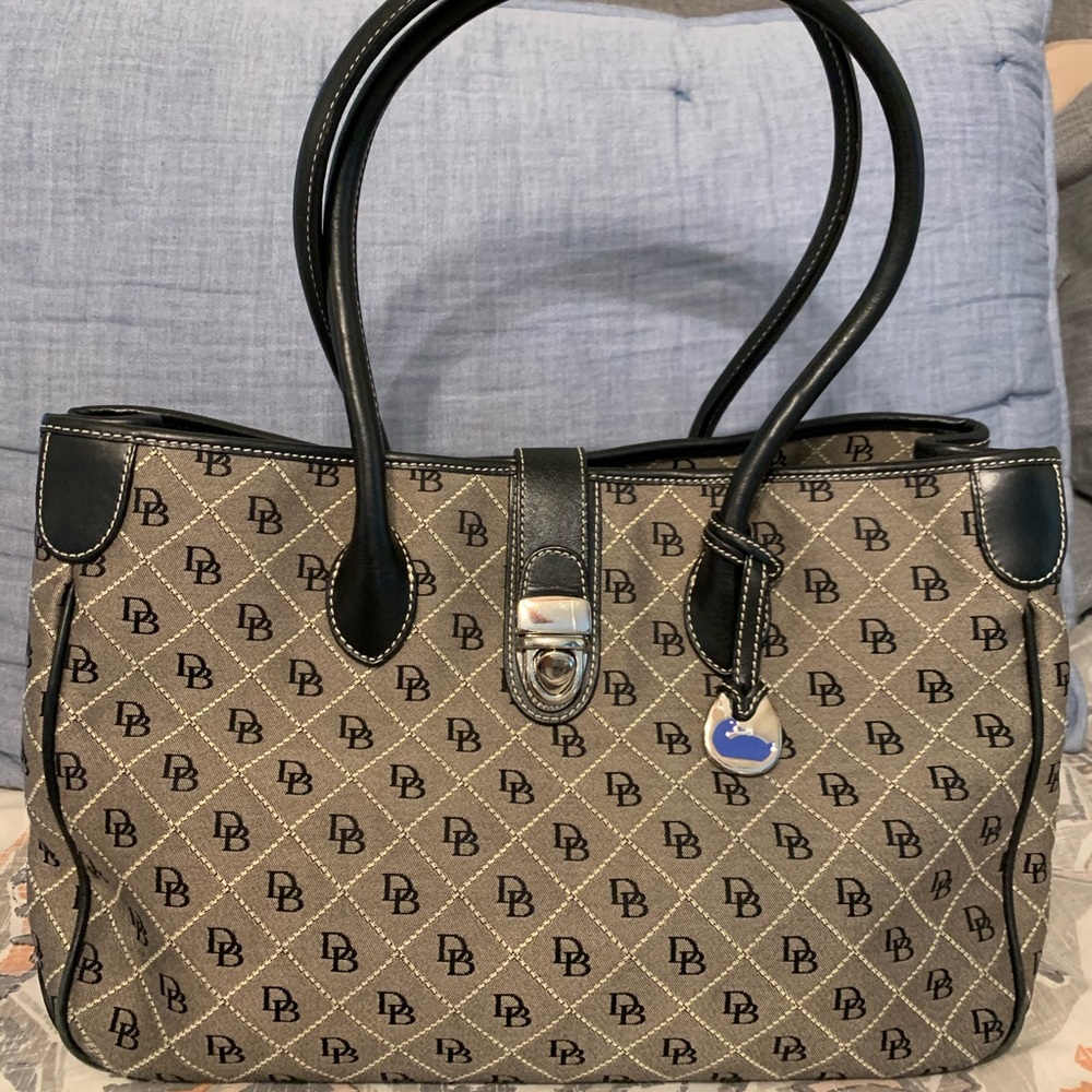 Dooney & Bourke Double Long Handke Tote